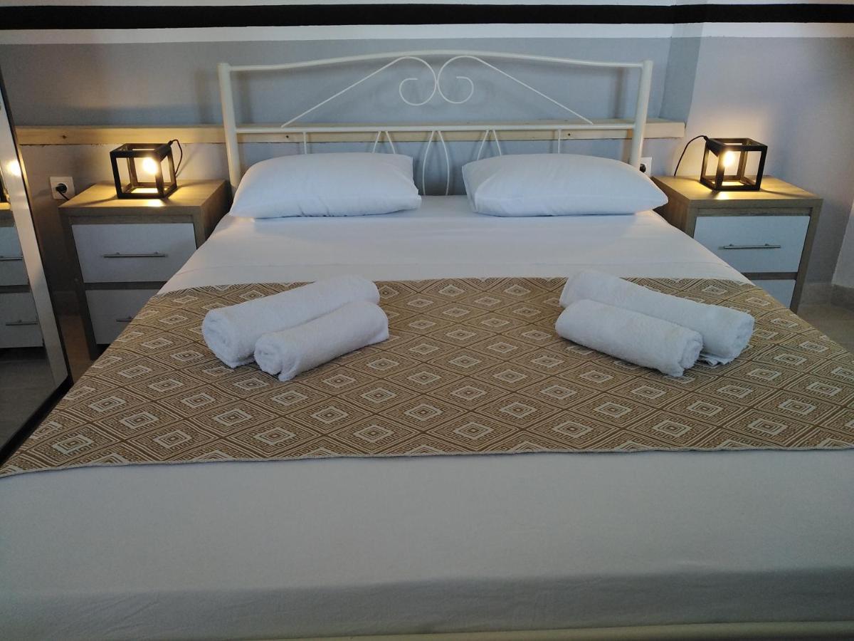 Apartment With Pool In Tzanata Kefalonia Dhimisianata ภายนอก รูปภาพ